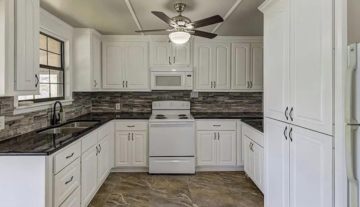 Photo of Kitchen in Sondheimer