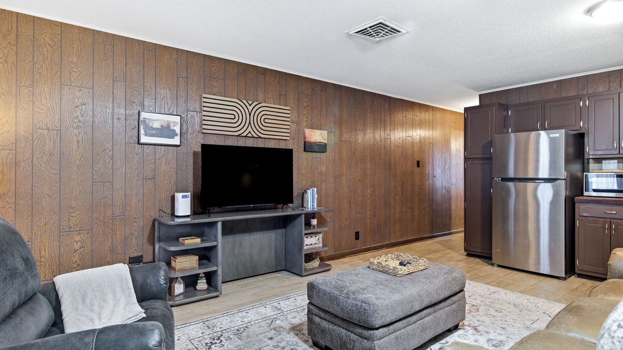 Photo of Livingroom in Monroe