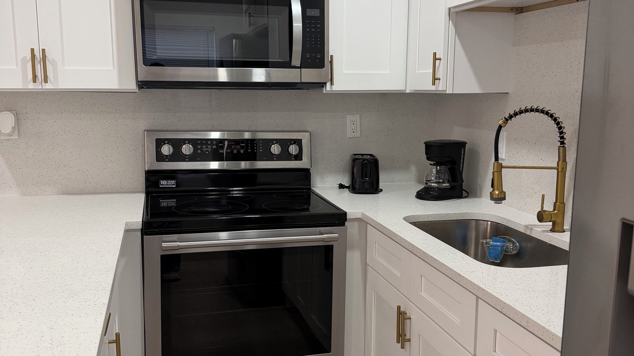 Photo of Kitchen in Pinecrest West Park
