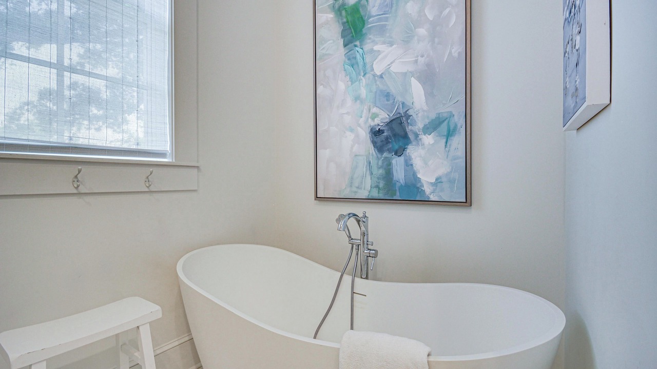 Photo of Bathroom in Pass Christian
