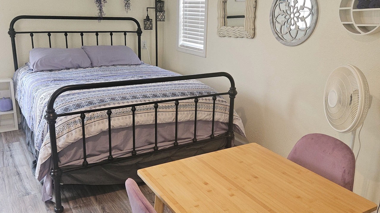 Photo of Bedroom in Hot Springs