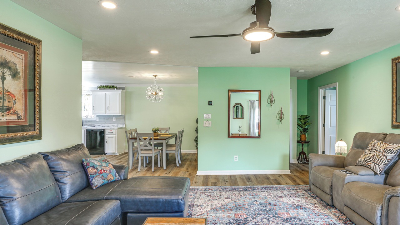 Photo of Livingroom in Tupelo
