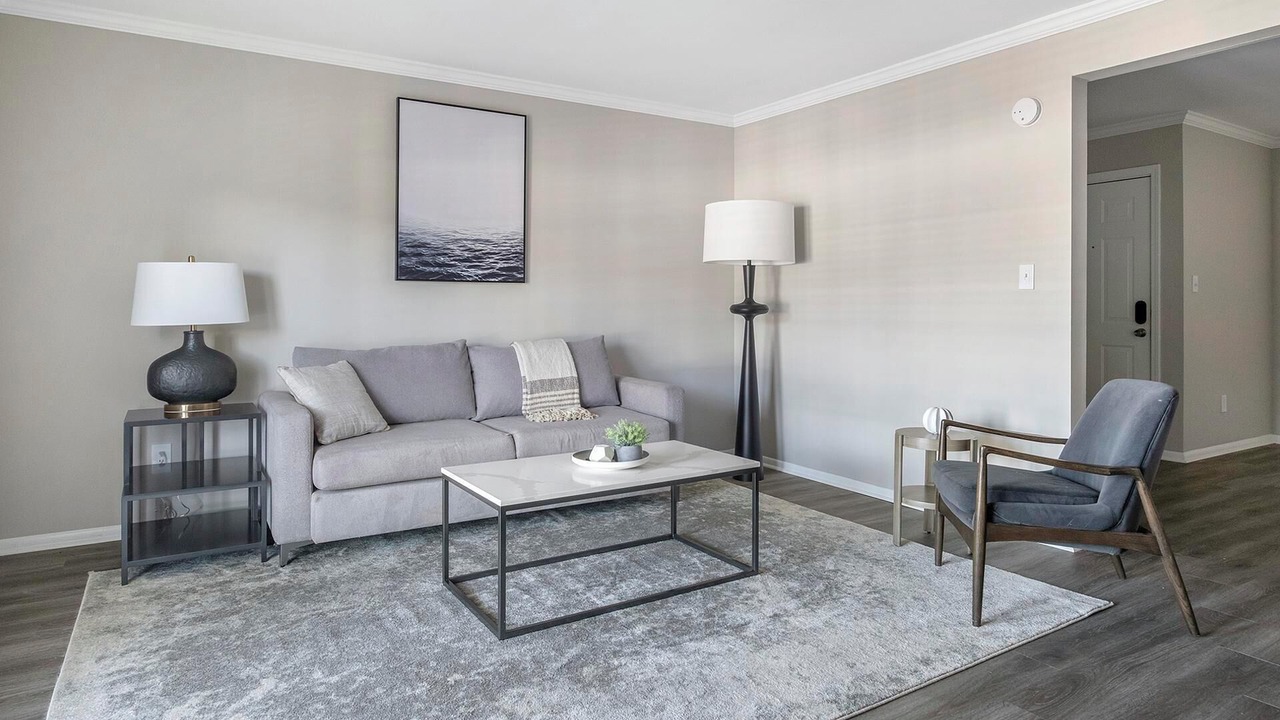 Photo of Livingroom in Homewood