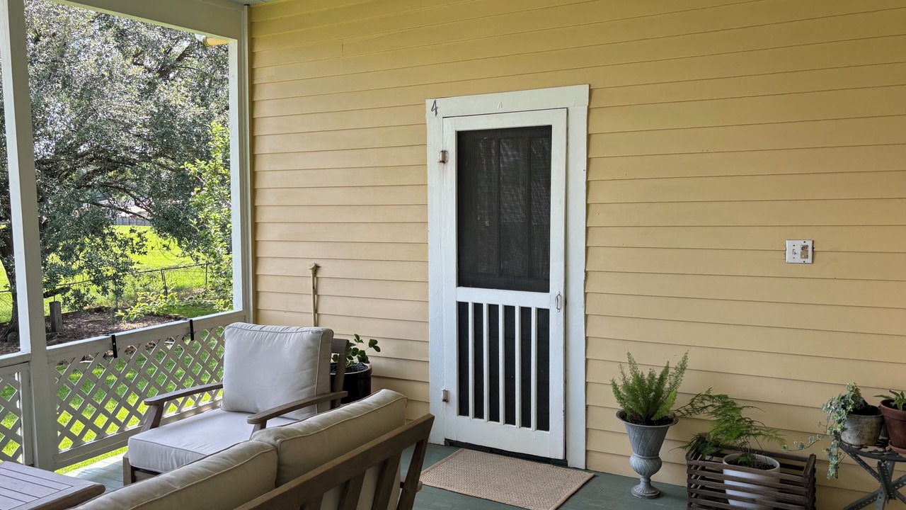 Photo of Patio Balcony in Donaldsonville