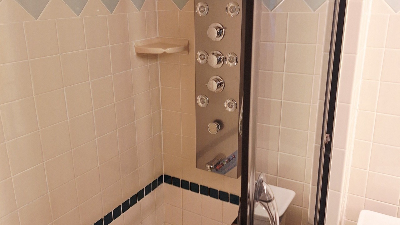 Photo of Bathroom in Sebastian Highlands