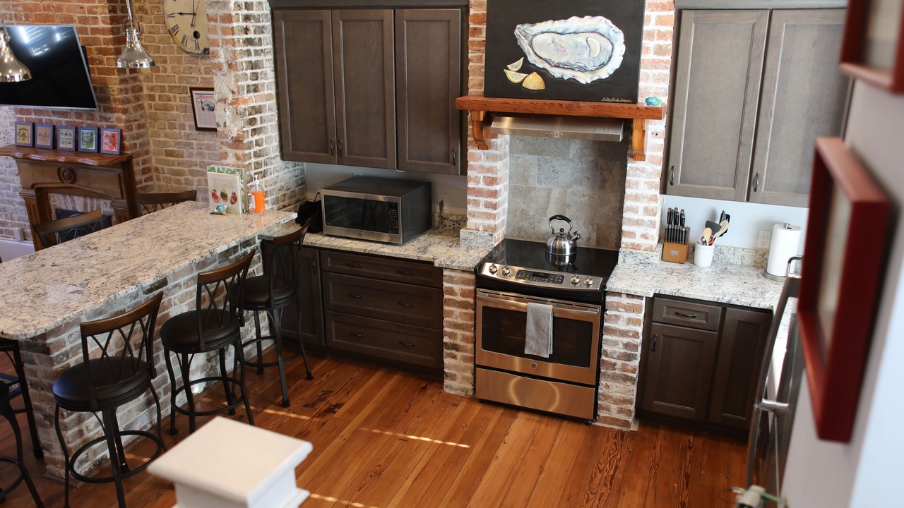 Photo of Kitchen in French Quarter