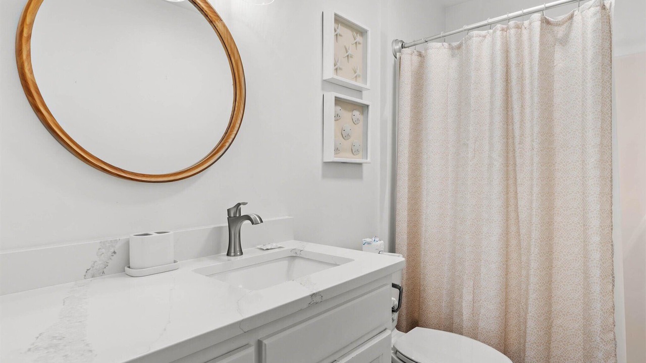 Photo of Bathroom in Royal Lagoons