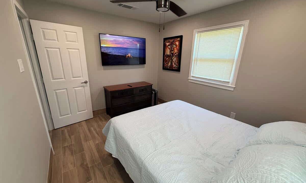 Photo of Bedroom in Highlands - Perkins