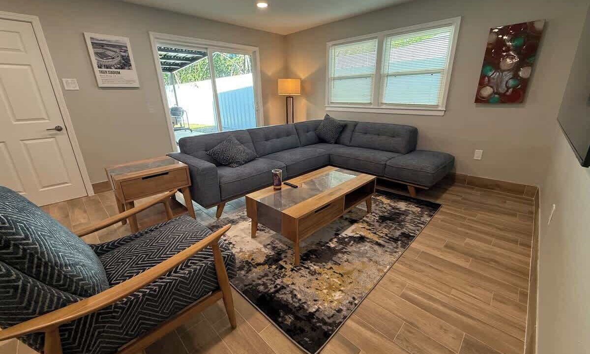 Photo of Livingroom in Highlands - Perkins