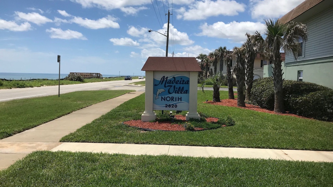 Photo of Outdoor in Surfside Estates