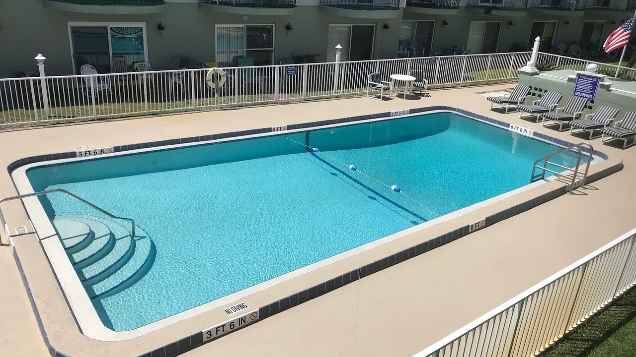 Photo of Outdoor in Surfside Estates