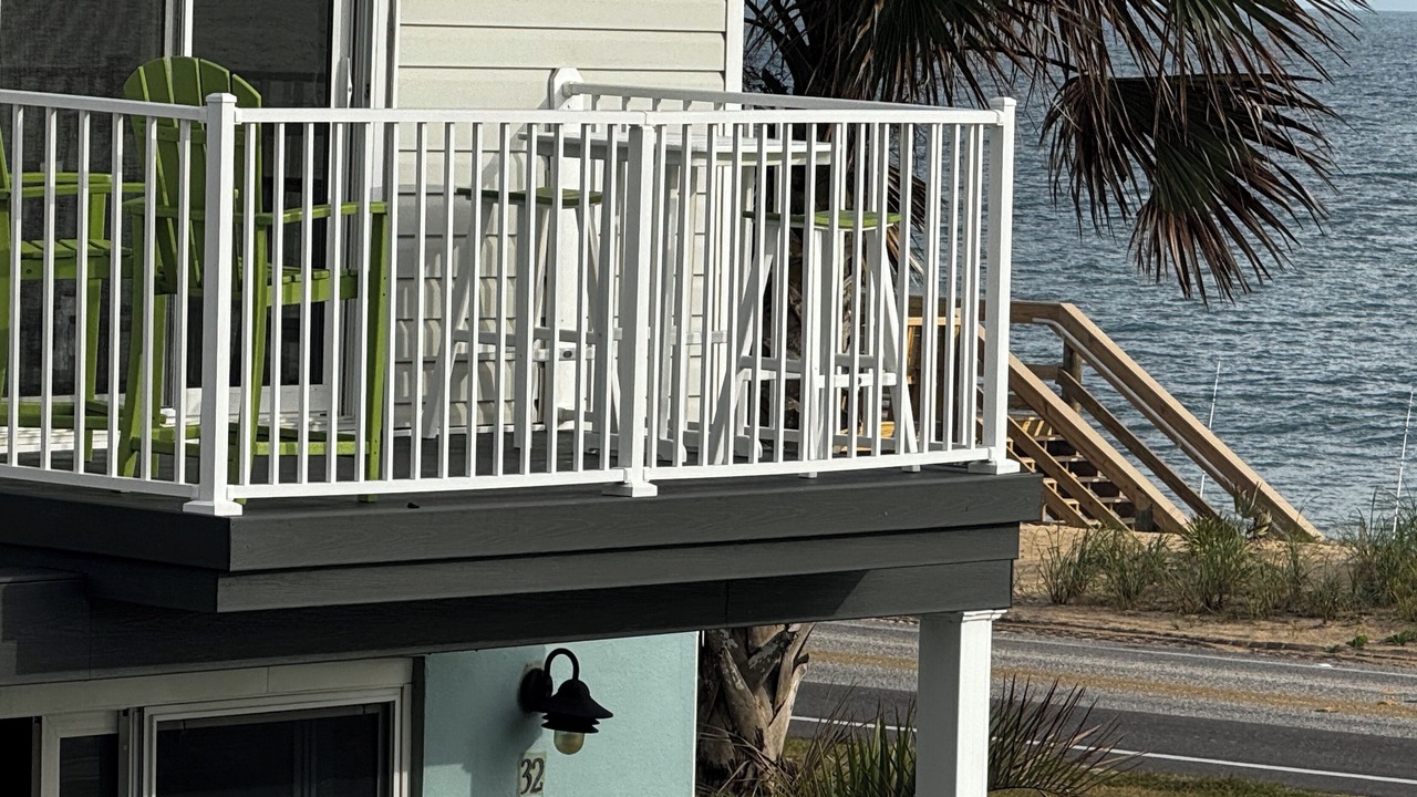 Photo of Patio Balcony in Surfside Estates