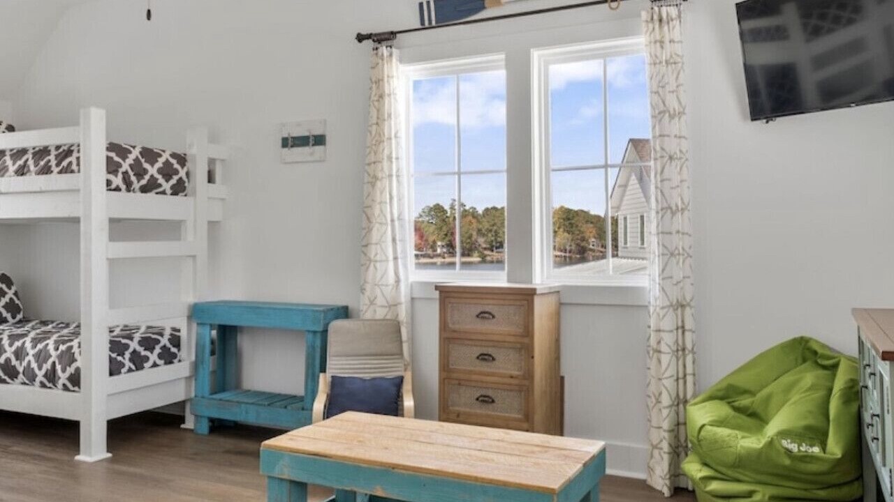 Photo of Bedroom in Dadeville