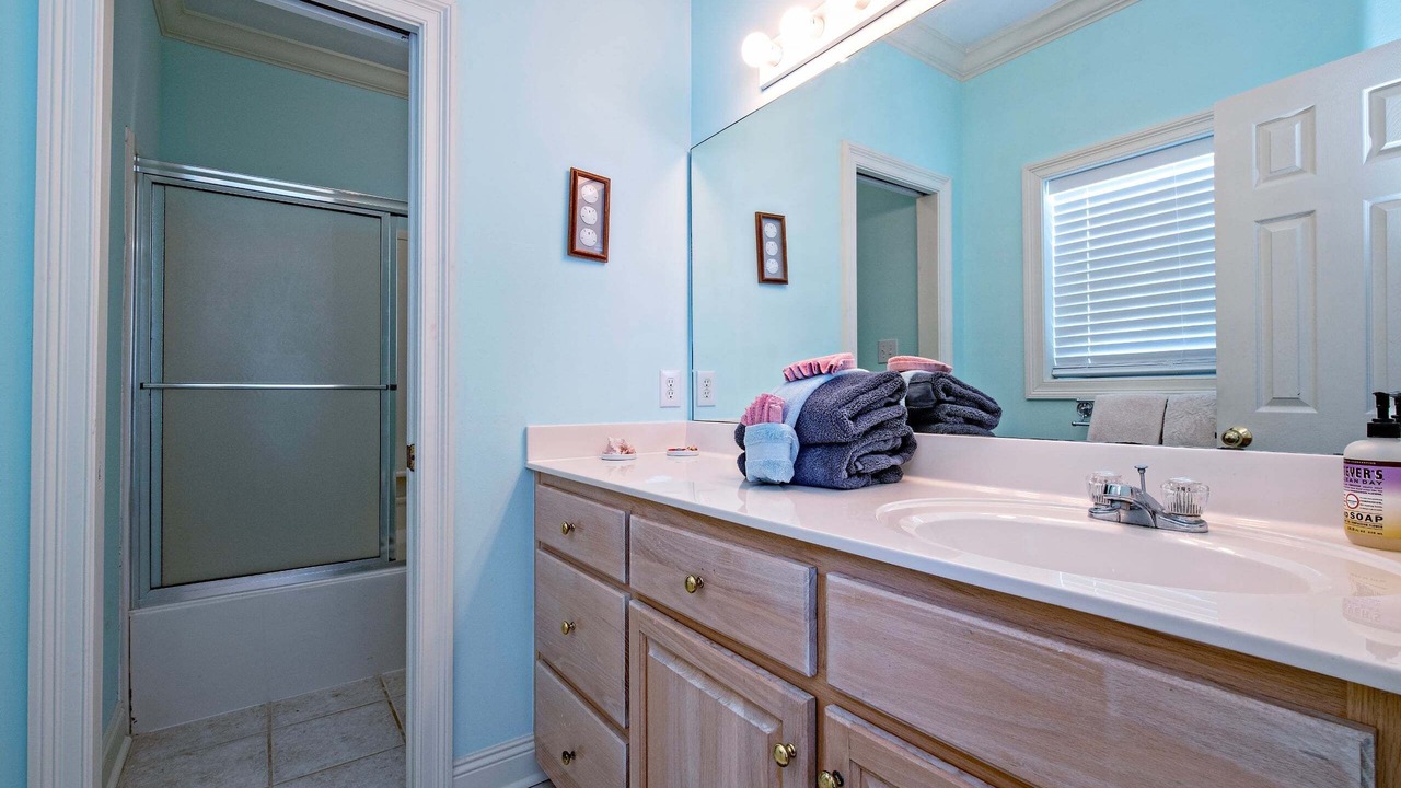 Photo of Bathroom in Southpointe