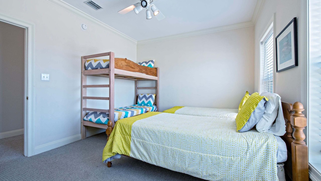 Photo of Bedroom in Southpointe