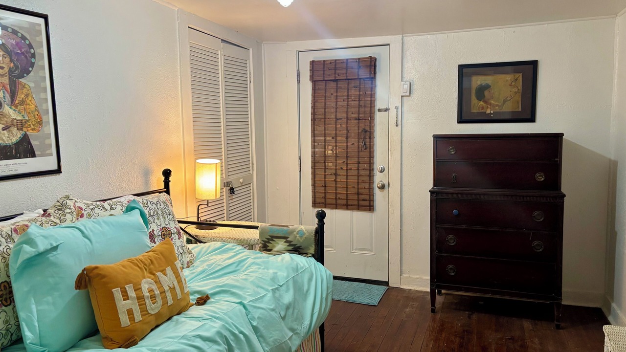 Photo of Bedroom in Mid-City