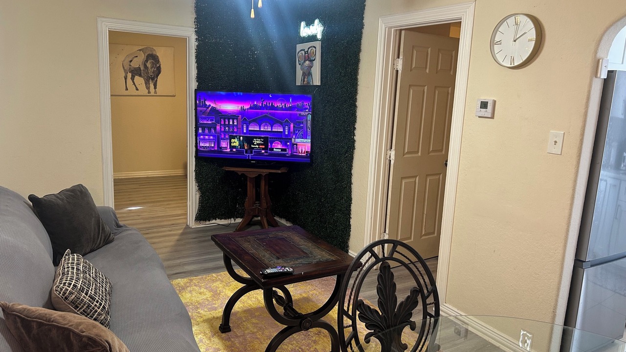 Photo of Livingroom in Houston Heights