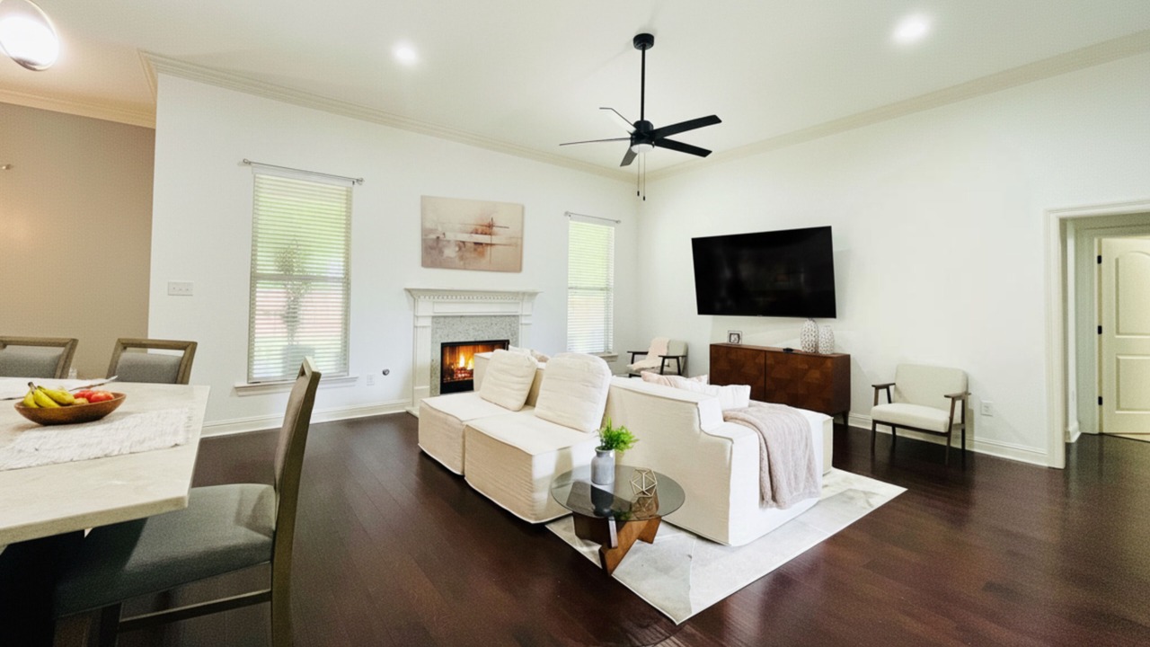 Photo of Livingroom in Covington