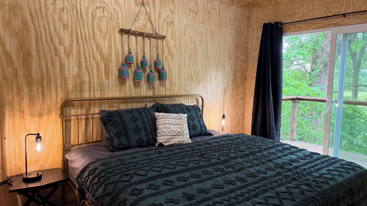 Photo of Bedroom in Alba