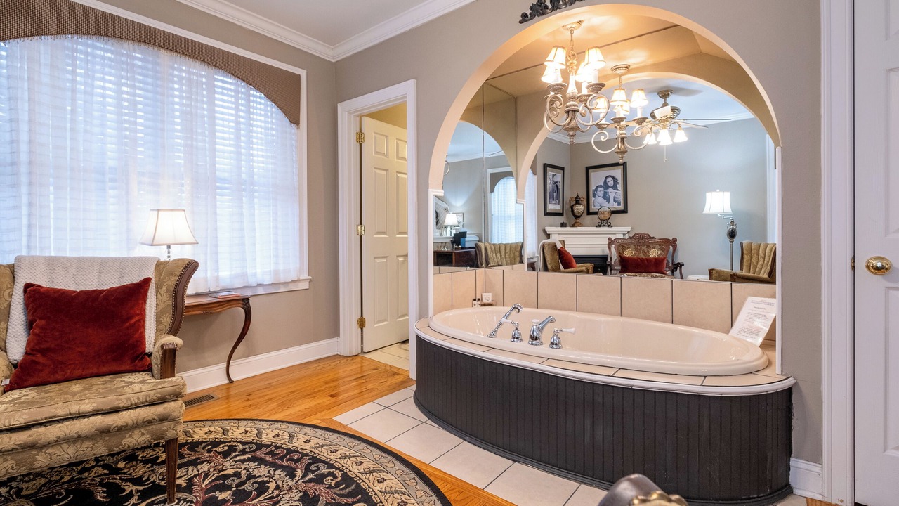 Photo of Bathroom in East of Broadway