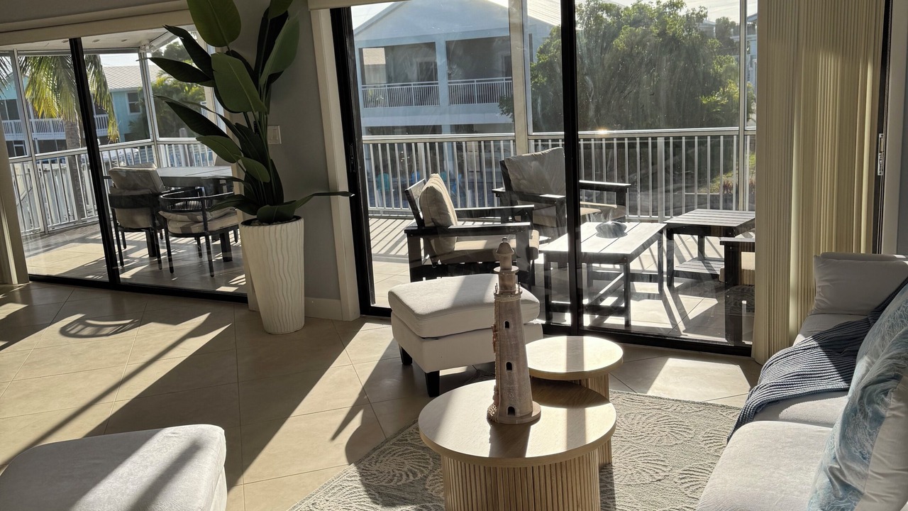 Photo of Livingroom in Long Key
