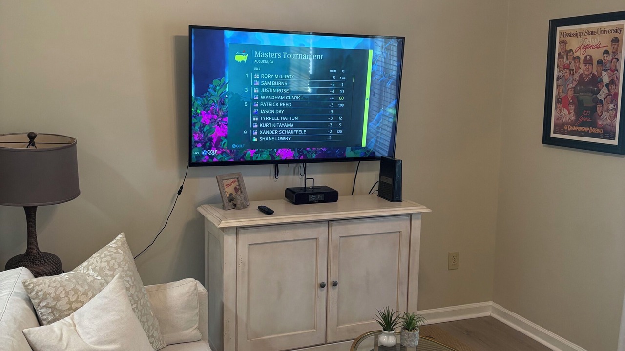 Photo of Livingroom in Starkville