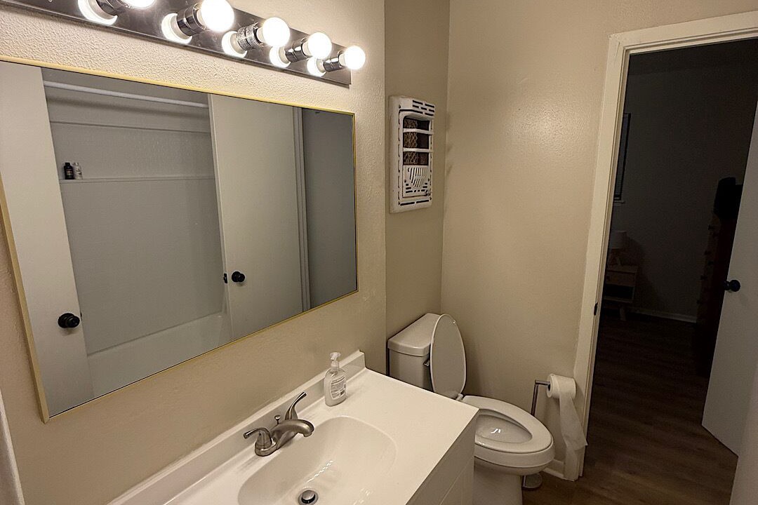 Photo of Bathroom in Port Neches