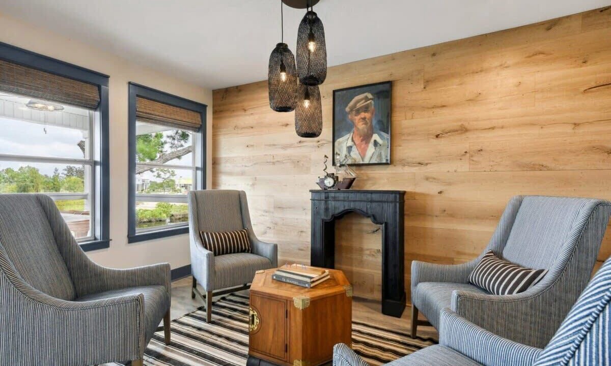 Photo of Livingroom in Shoreline Park