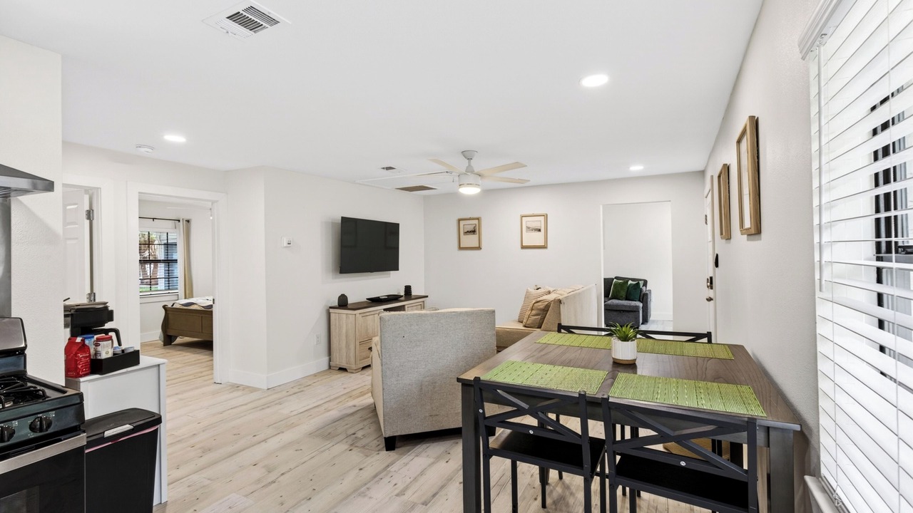 Photo of Livingroom in Pass Christian