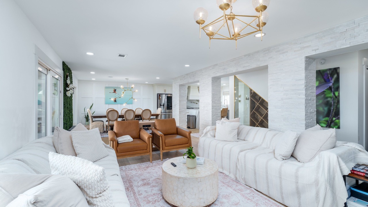 Photo of Livingroom in Walton County