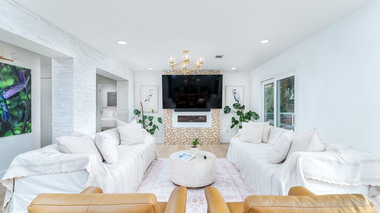 Photo of Livingroom in Walton County