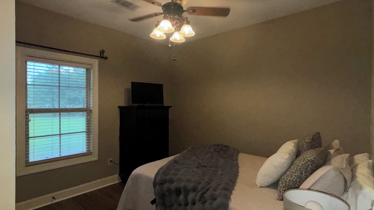 Photo of Bedroom in Starkville