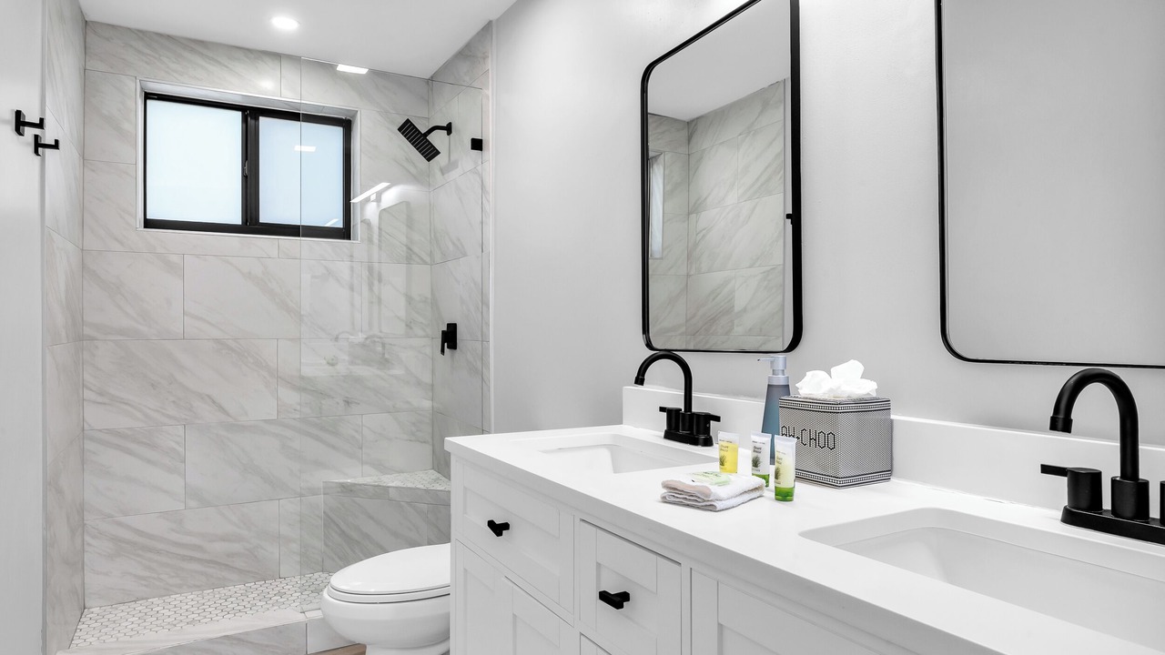 Photo of Bathroom in Victoria Park
