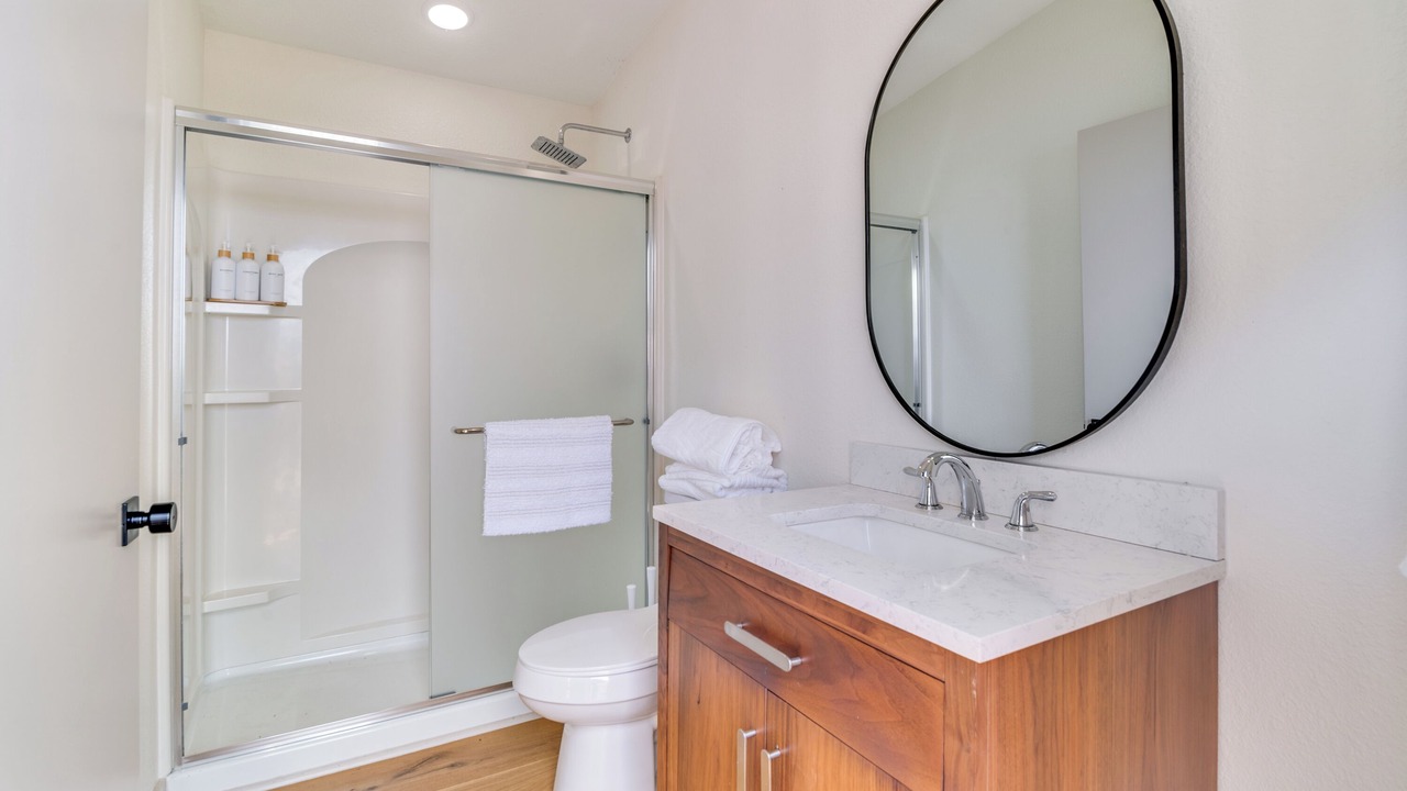 Photo of Bathroom in Caney City