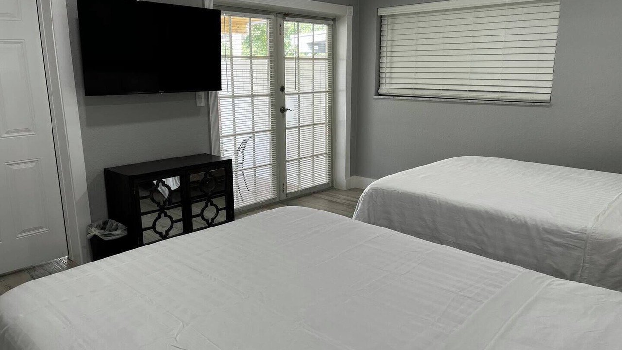 Photo of Bedroom in Pompano Beach