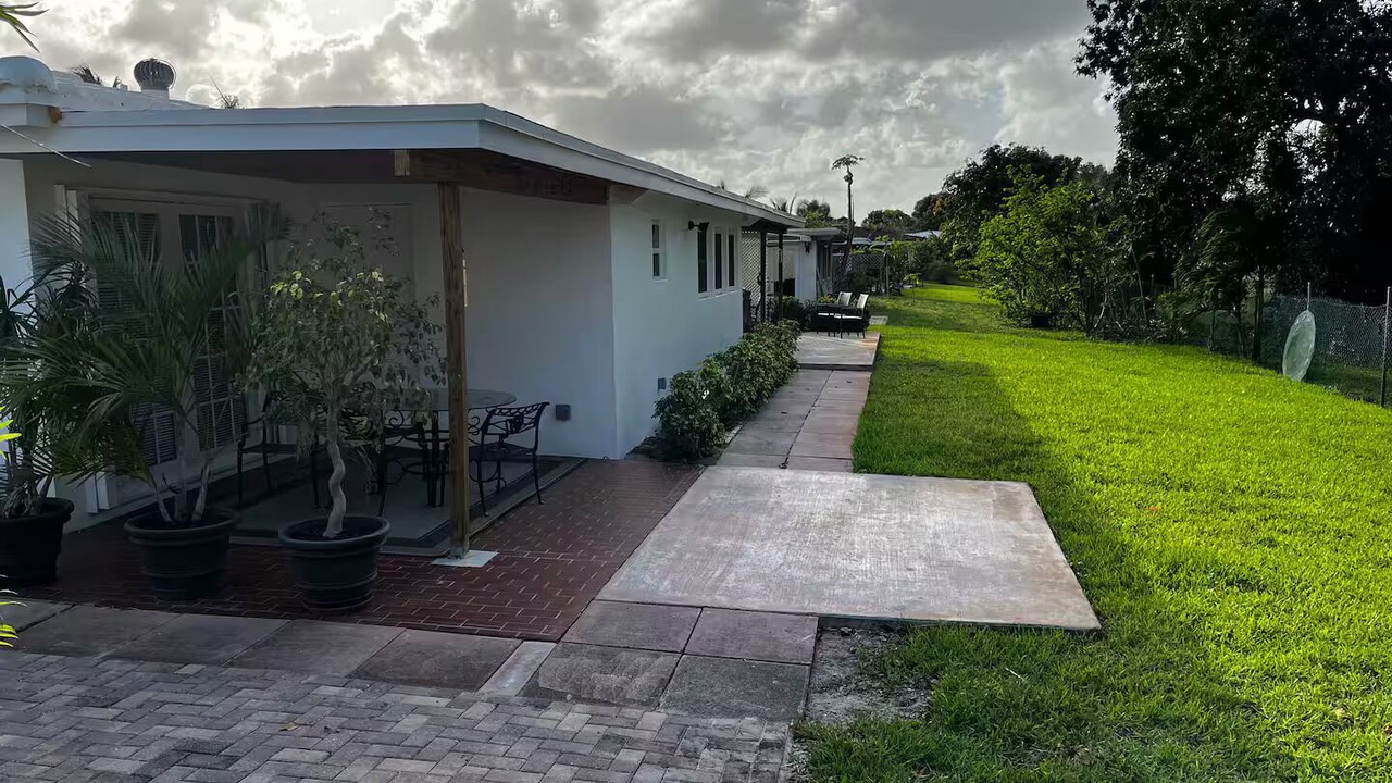 Photo of Outdoor in Pompano Beach