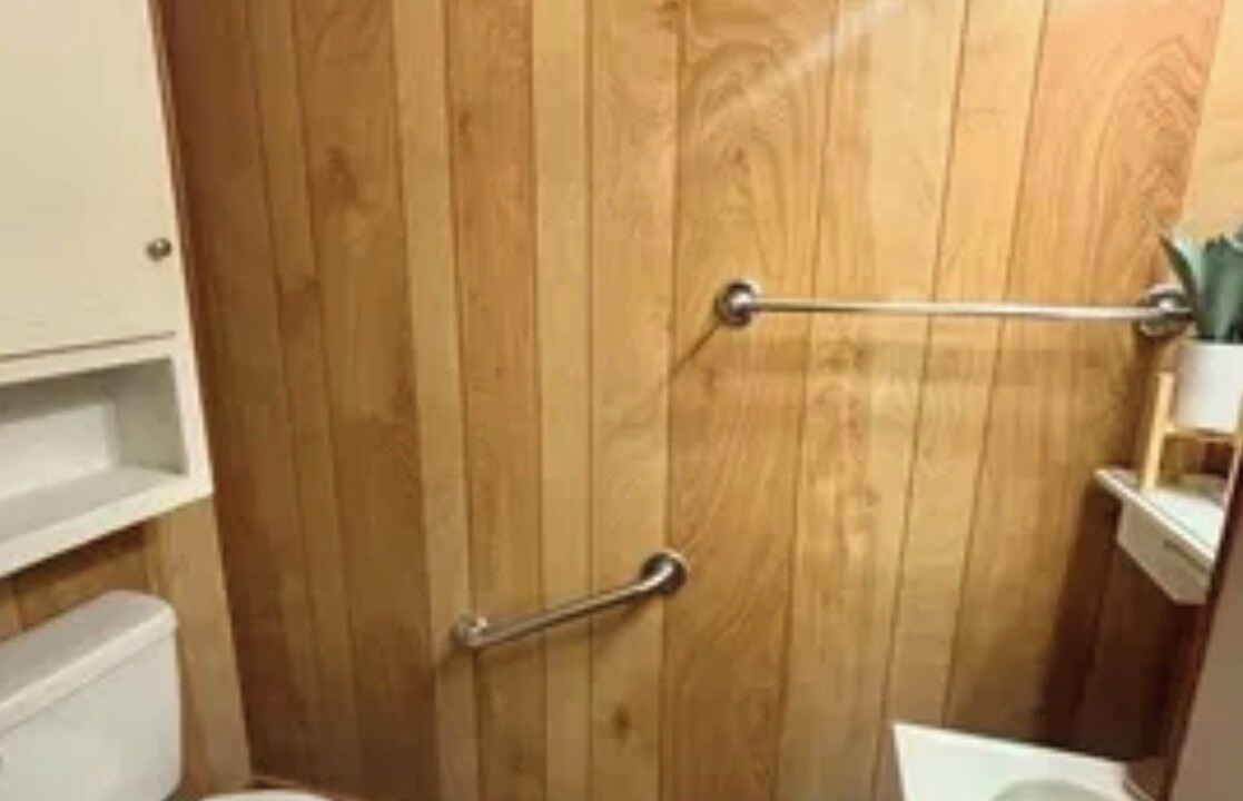 Photo of Bathroom in Ashdown