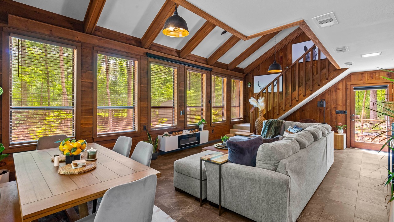 Photo of Livingroom in Jackson