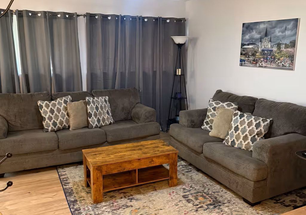 Photo of Livingroom in Slidell