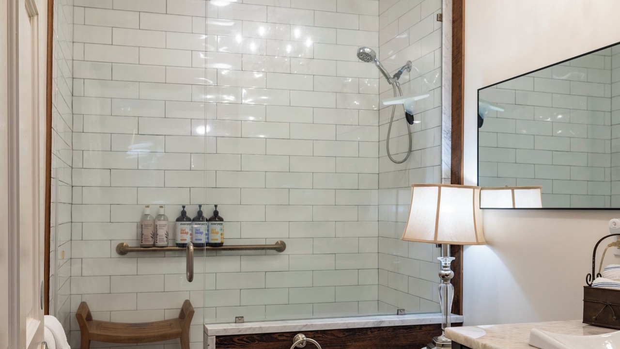 Photo of Bathroom in Mid-City