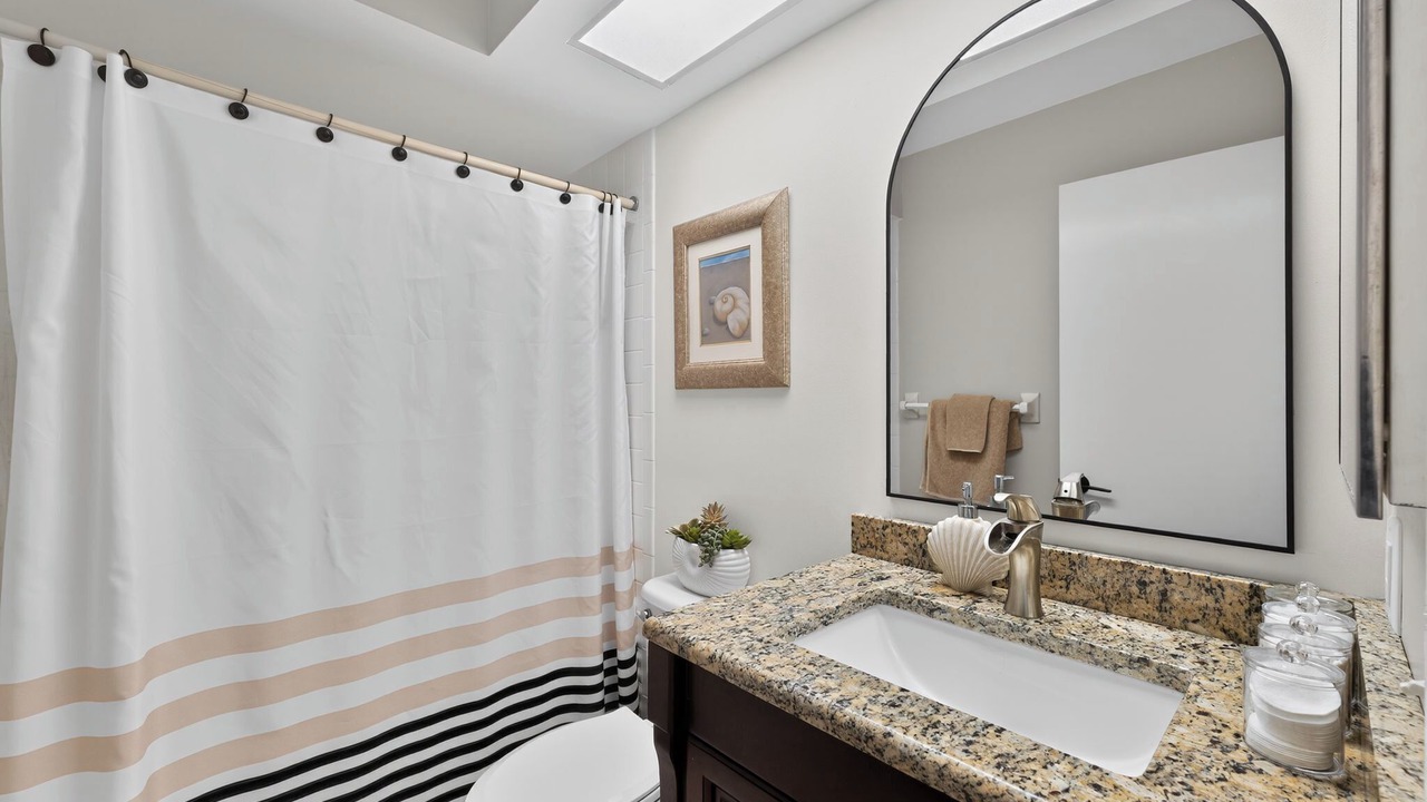 Photo of Bathroom in Central Naples