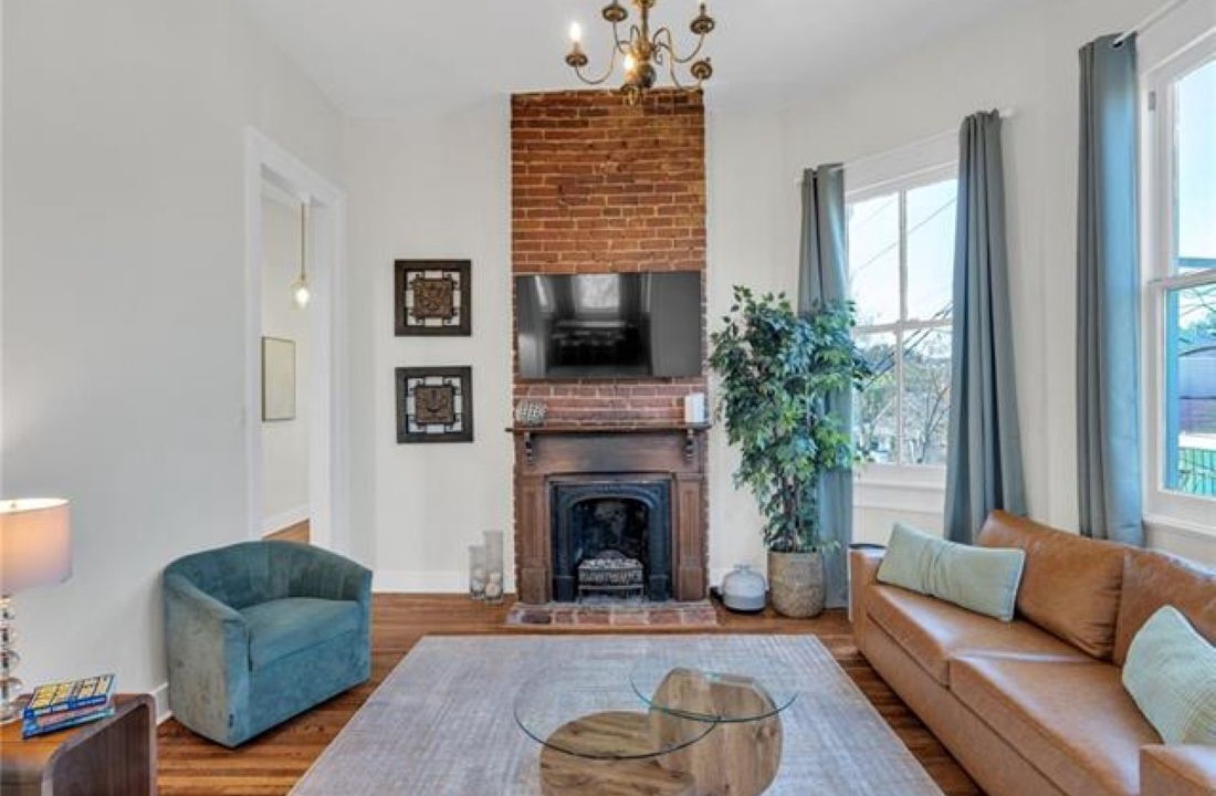 Photo of Livingroom in Touro