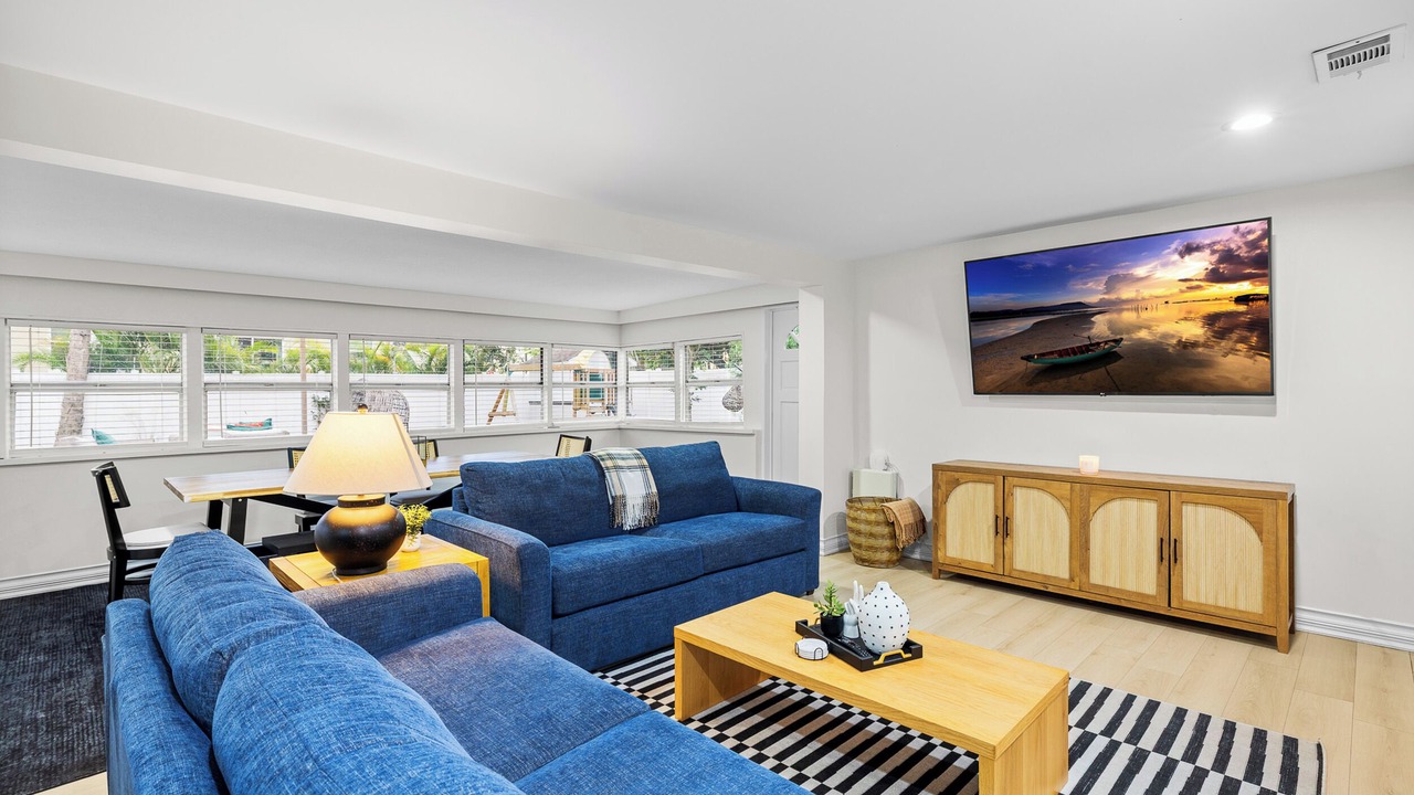 Photo of Livingroom in Ballast Point