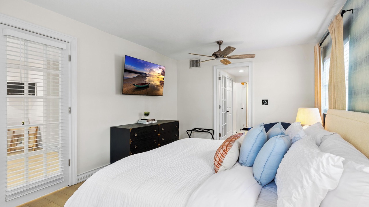 Photo of Bedroom in Ballast Point