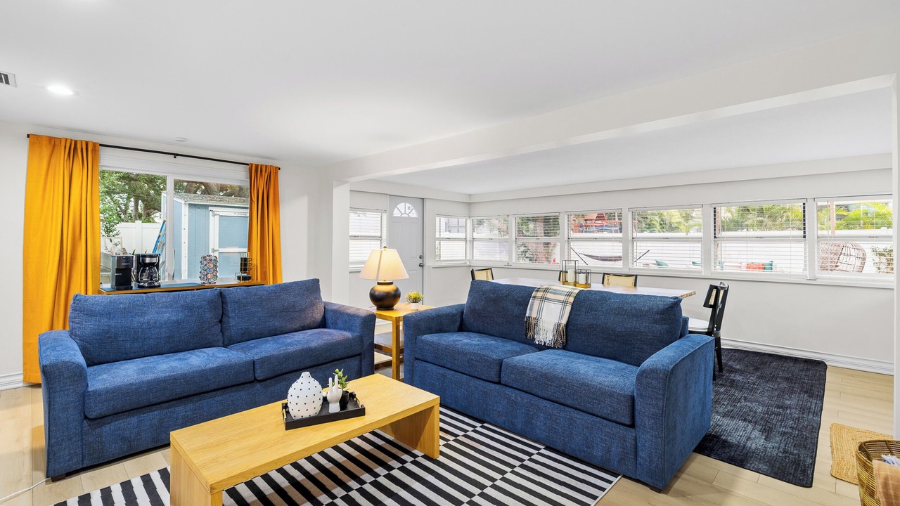 Photo of Livingroom in Ballast Point