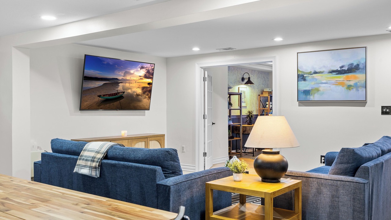 Photo of Livingroom in Ballast Point