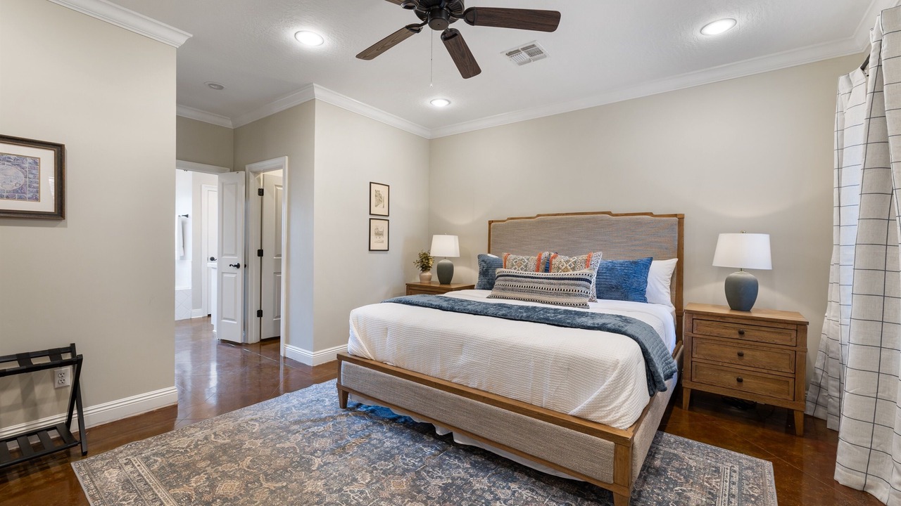Photo of Bedroom in Laurel