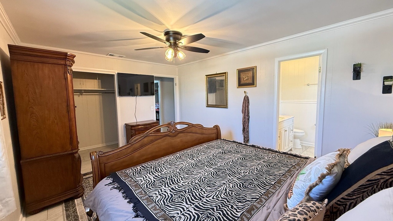 Photo of Bedroom in Lynn Haven