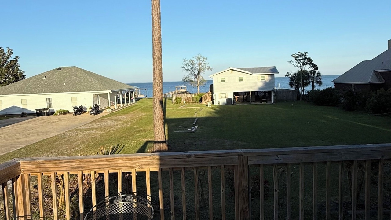 Photo of Patio Balcony in Theodore