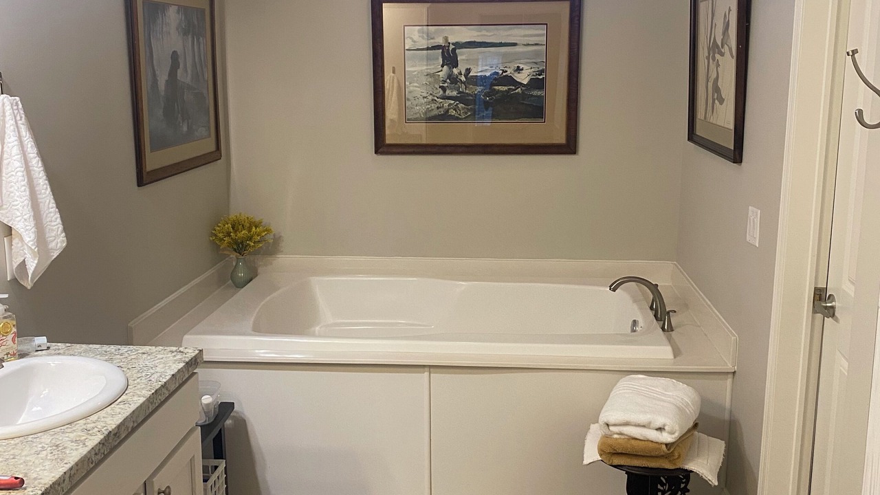 Photo of Bathroom in Kaplan